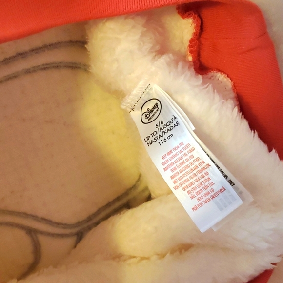 💜 2/$13 NWOT Disney sherpa sweater - Picture 6 of 6